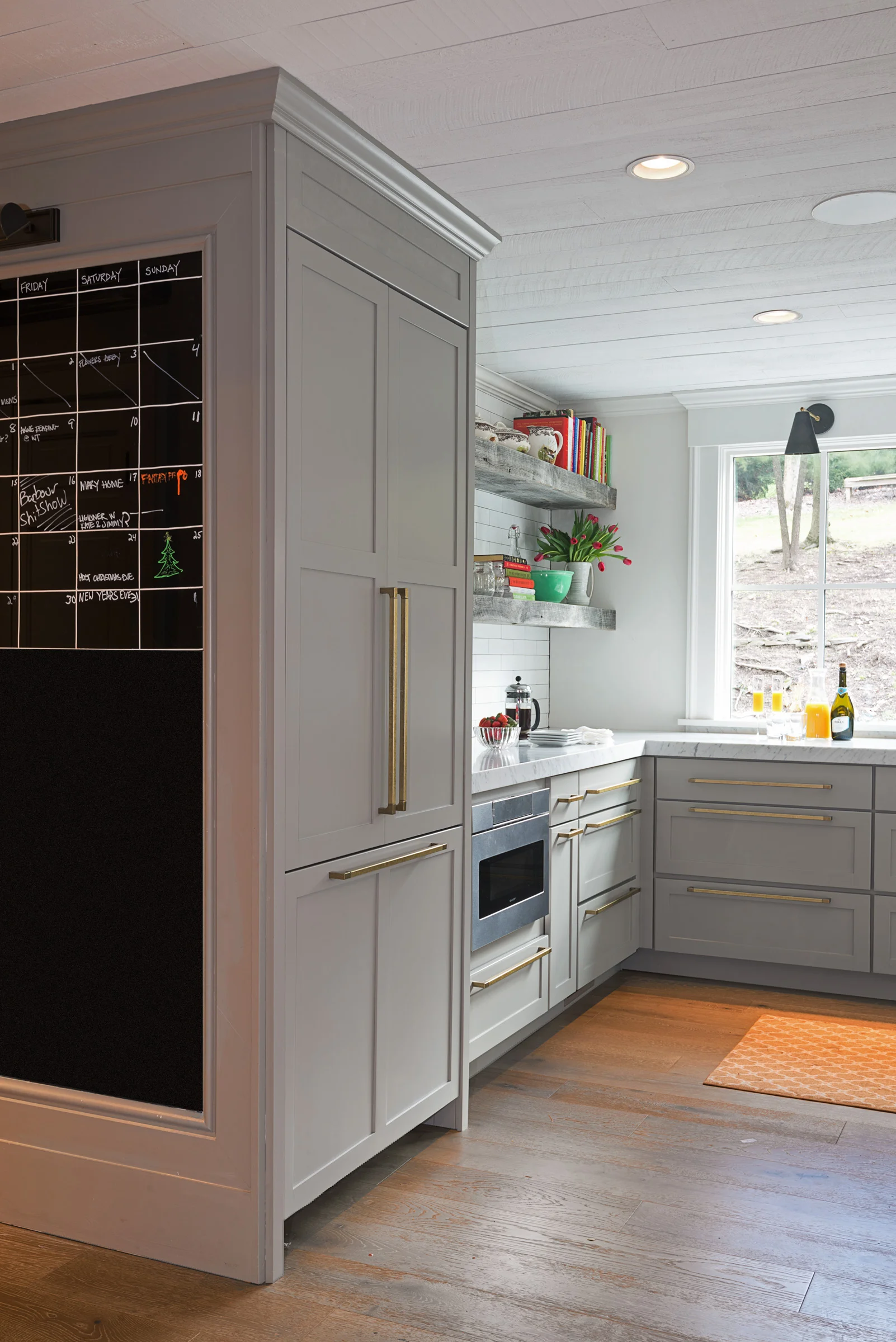 fridge-cabinet.jpg