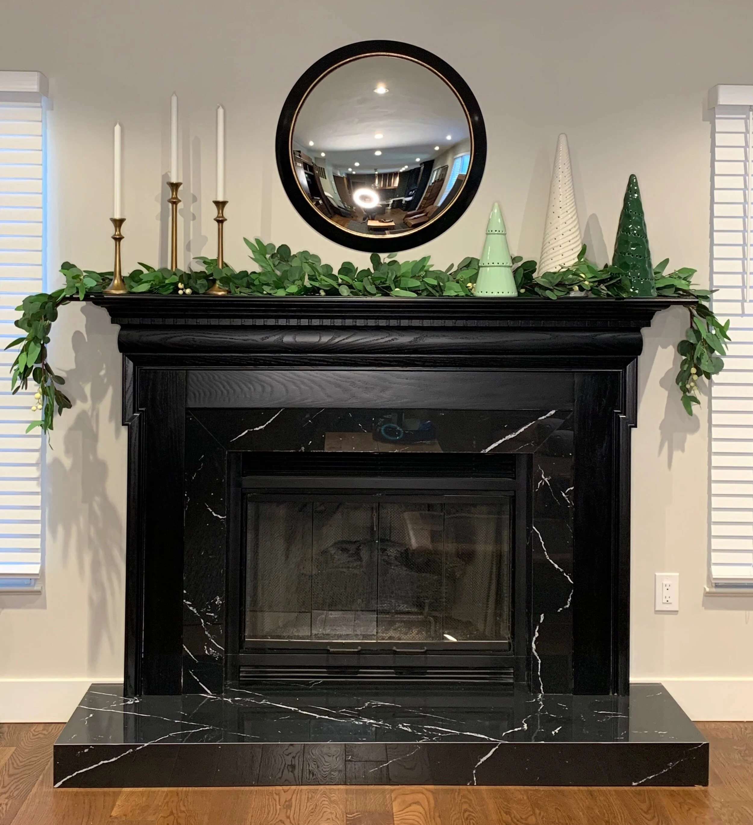 Evalia Design_Christmas Mantel.jpeg