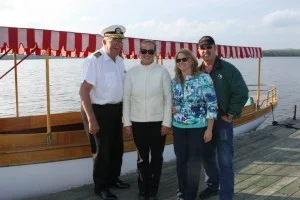 RL-Nav.-Avery-Mae-300x200.jpg