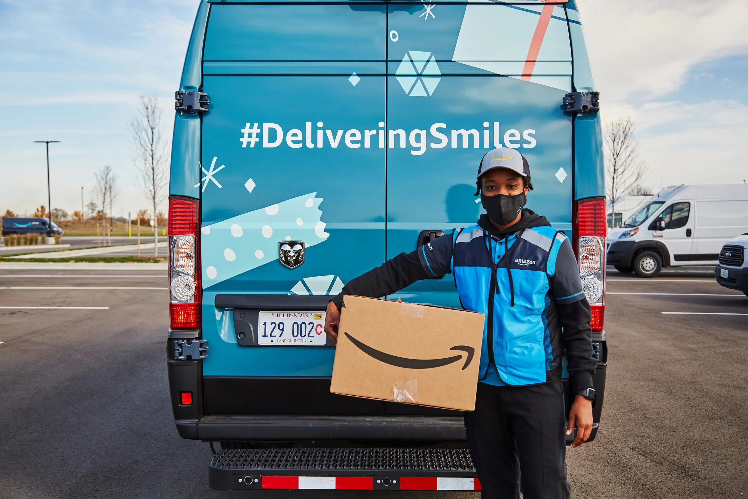 11.05.20AmazonWrappedVan16.jpg