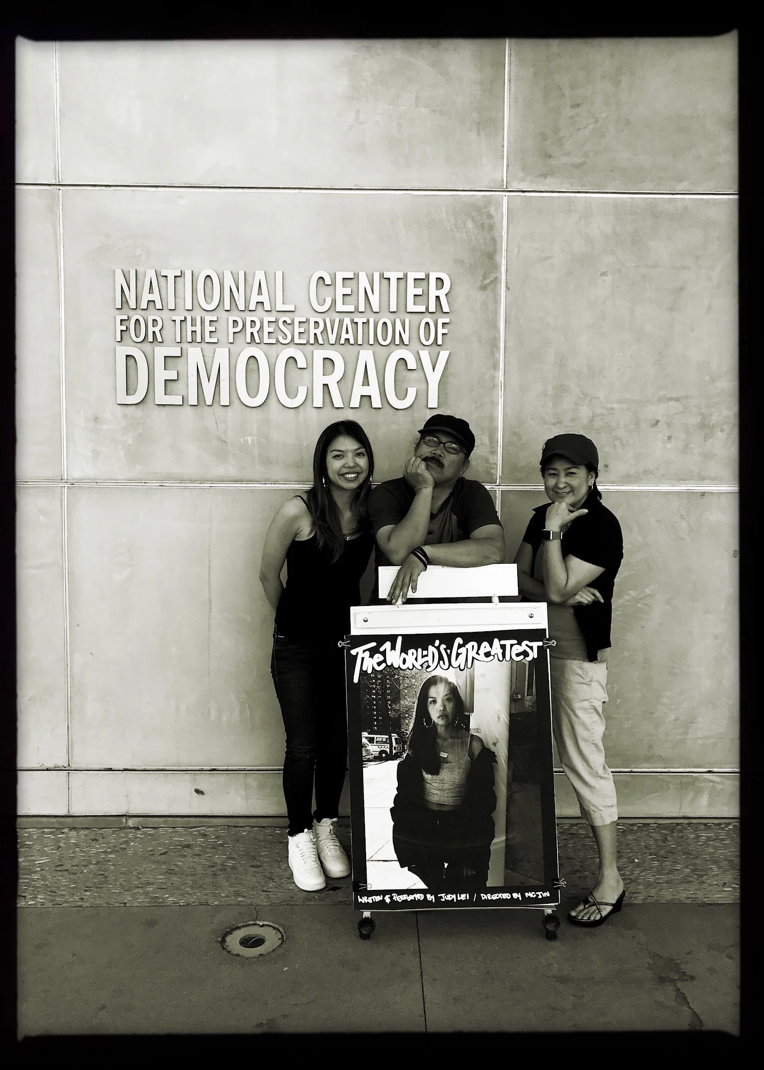 TWGsoloshow Abe Mich.JPG