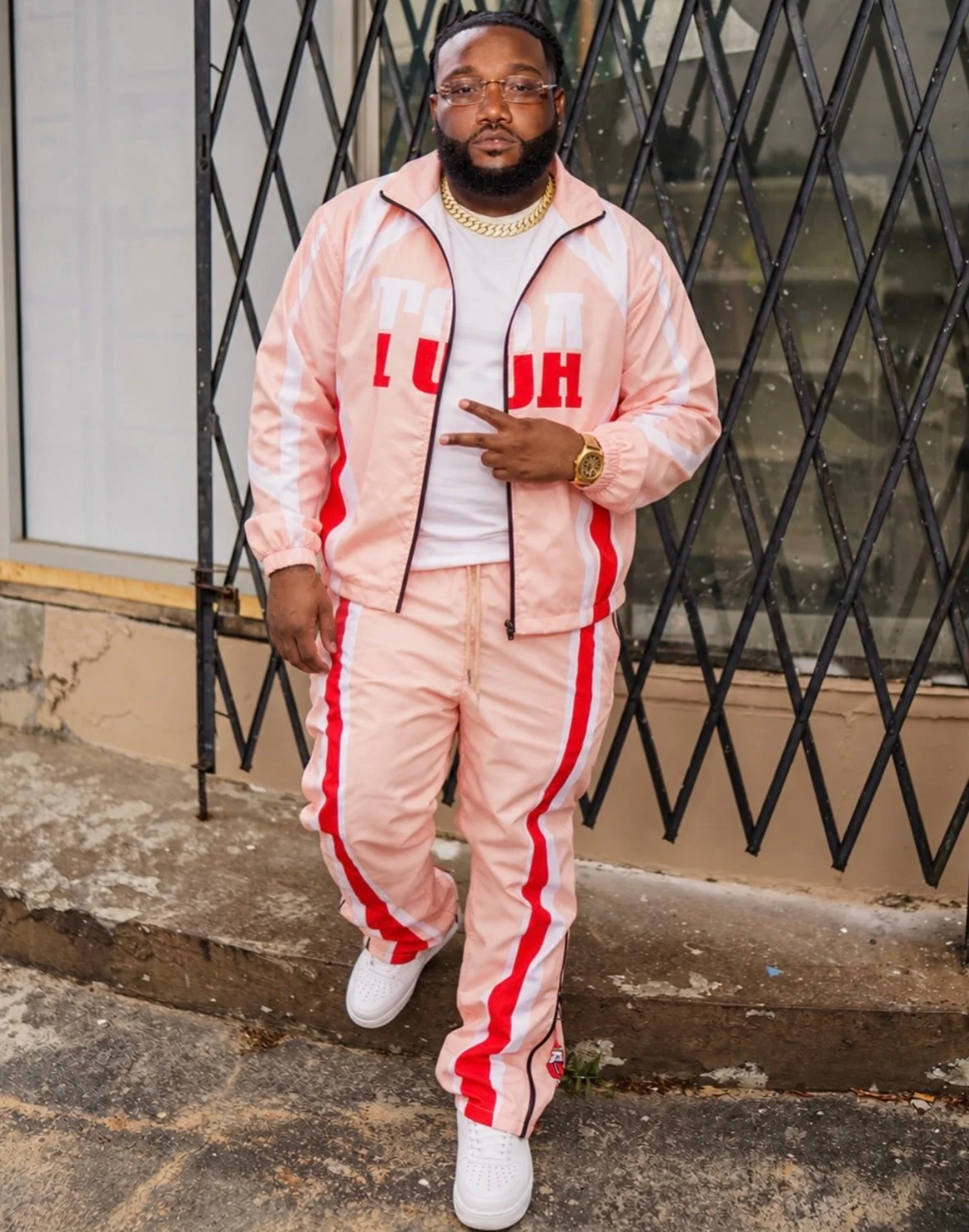 Moving with peace &amp; energy, not pressure. Staying grounded, keeping my circle solid, and solid in every season‼️
&ldquo;THE WINNING TICKET 🎫&rdquo; aka &ldquo;POPULAR DEMANDED&rdquo;

#InVargasWeTrust #DJVargas #HPMG #BransonCognac
#PopularDeman