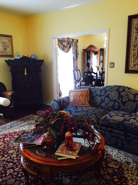 Jefferson House Parlor