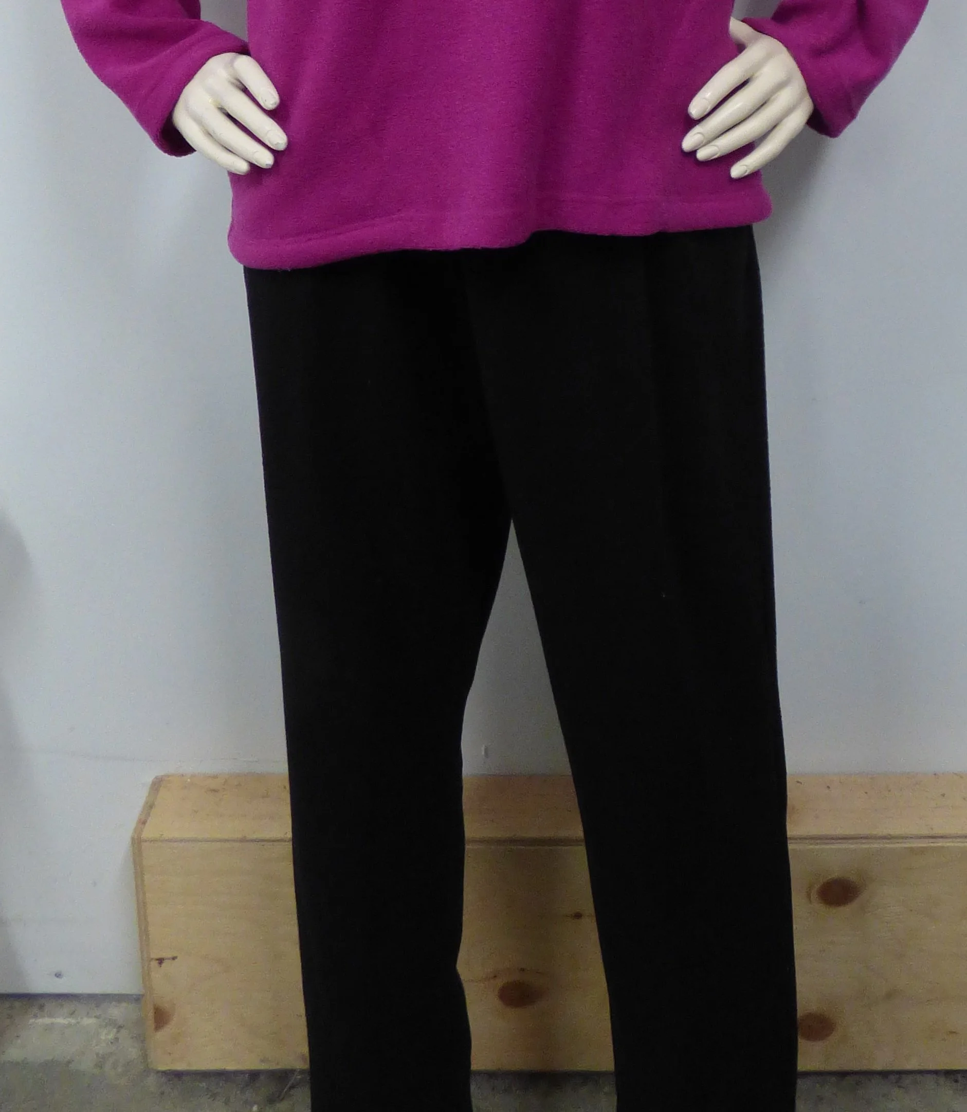 Black fleece pants.jpg