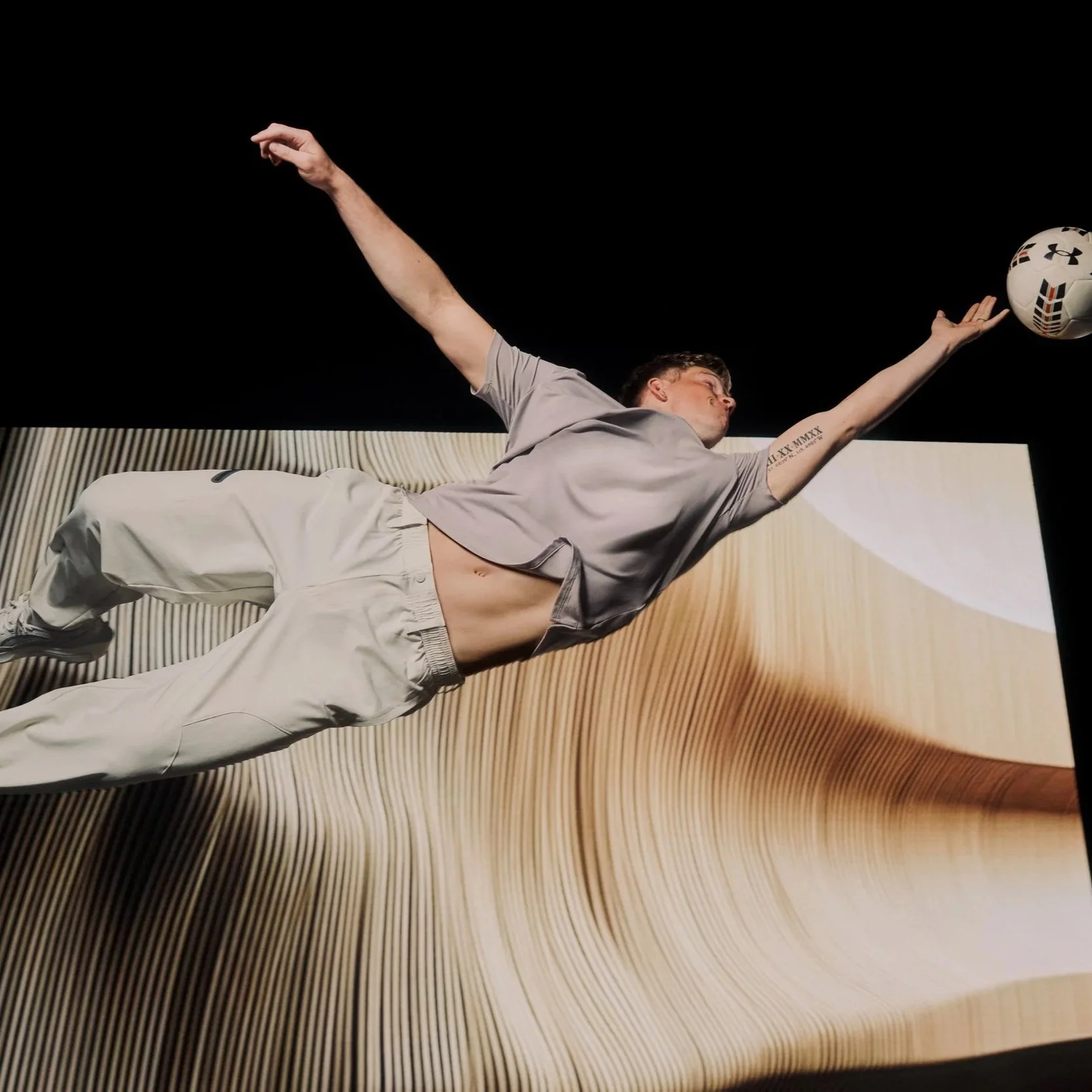 240218_FW24_Meridian_Q3_OA25_C00_0030_SCRN copy.jpg