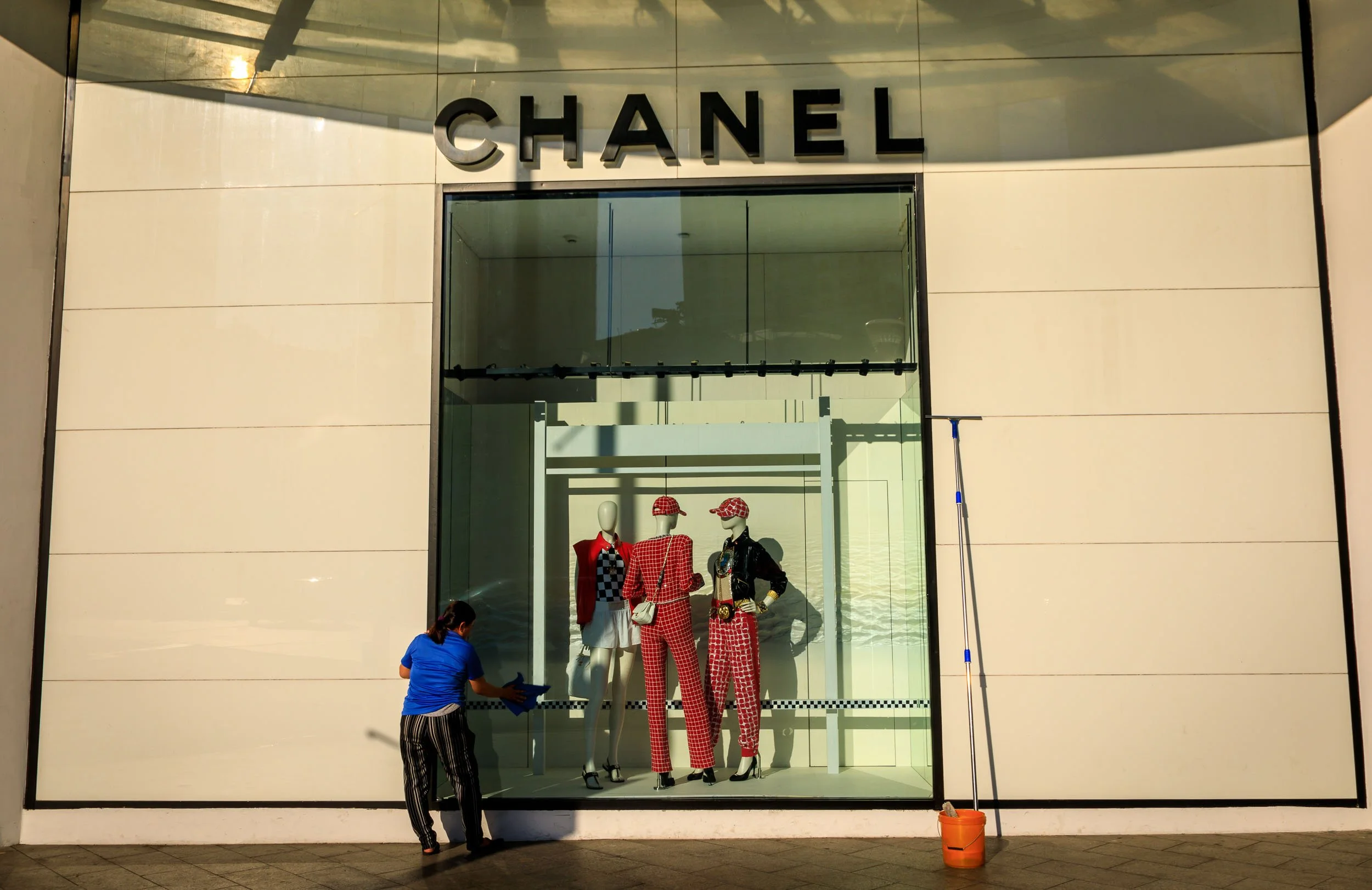 All the big brands are around Dong Khoi
