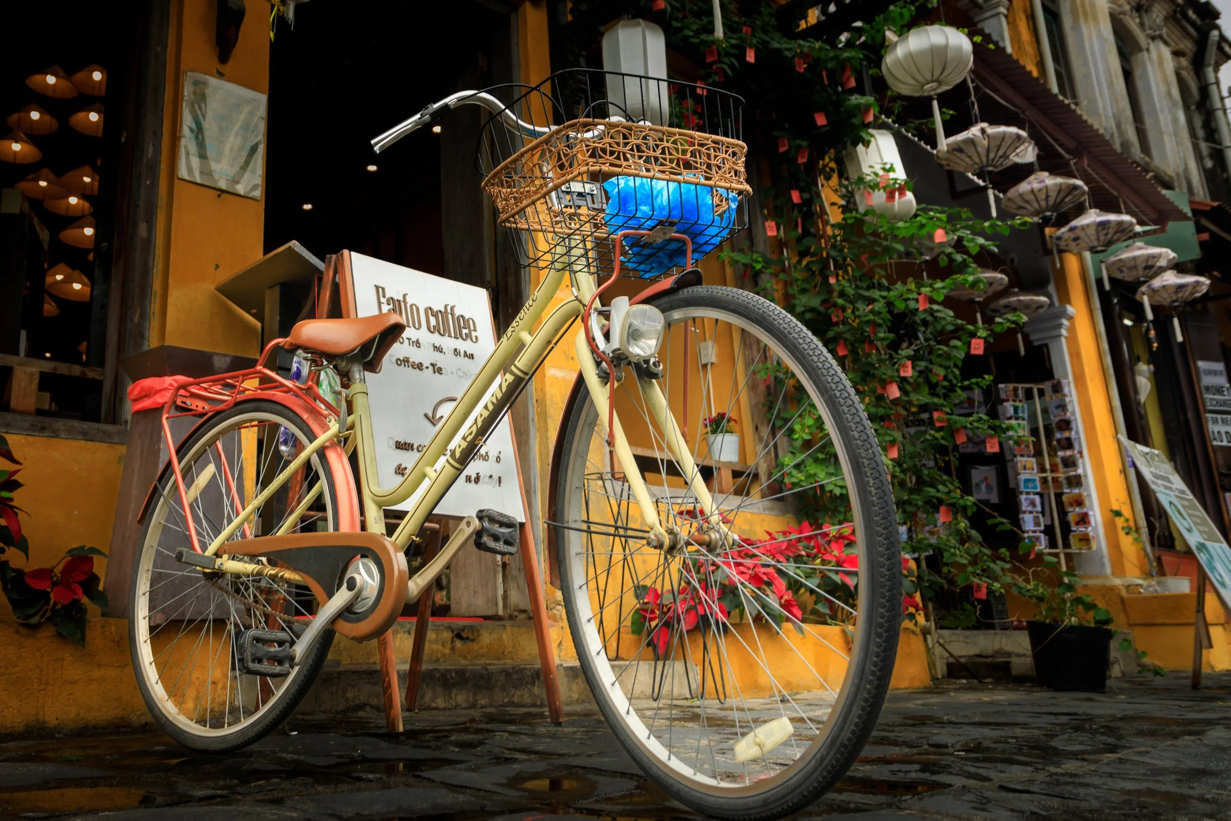 22302_Hoi An Streets_058.jpg