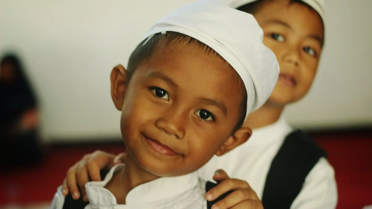 Roadshow Screening to schools