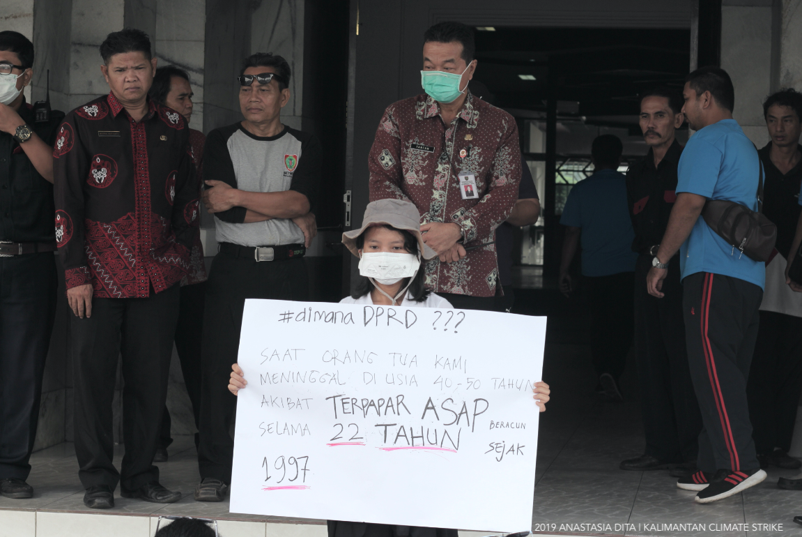 “Where’s the parliament when our elders are dying in the age of only 40-60 years old because of inhaling haze for 22 years since 1997?”