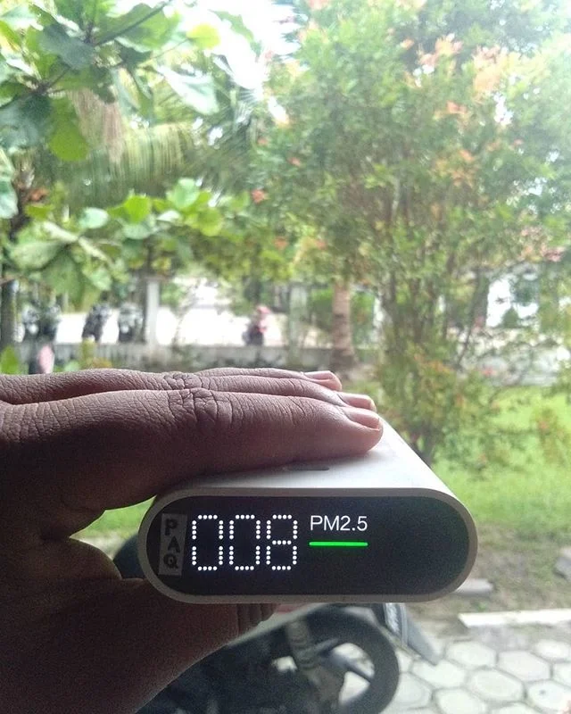 2019-12-4  16:50 WIB⁣⁣
Lokasi: Jl. Bukit Keminting II
#Palangkaraya, #KalimantanTengah (luar ruangan/outdoor)⁣⁣
⁣⁣
#PARTICULATEMATTER:⁣⁣
PM 2,5: 8 ug/m&sup3; ⁣
&mdash;&mdash;&mdash;&mdash;⁣⁣⁣
BATAS AMAN Kandungan Partikel Polutan PM2.5⁣⁣
- WHO (Batas