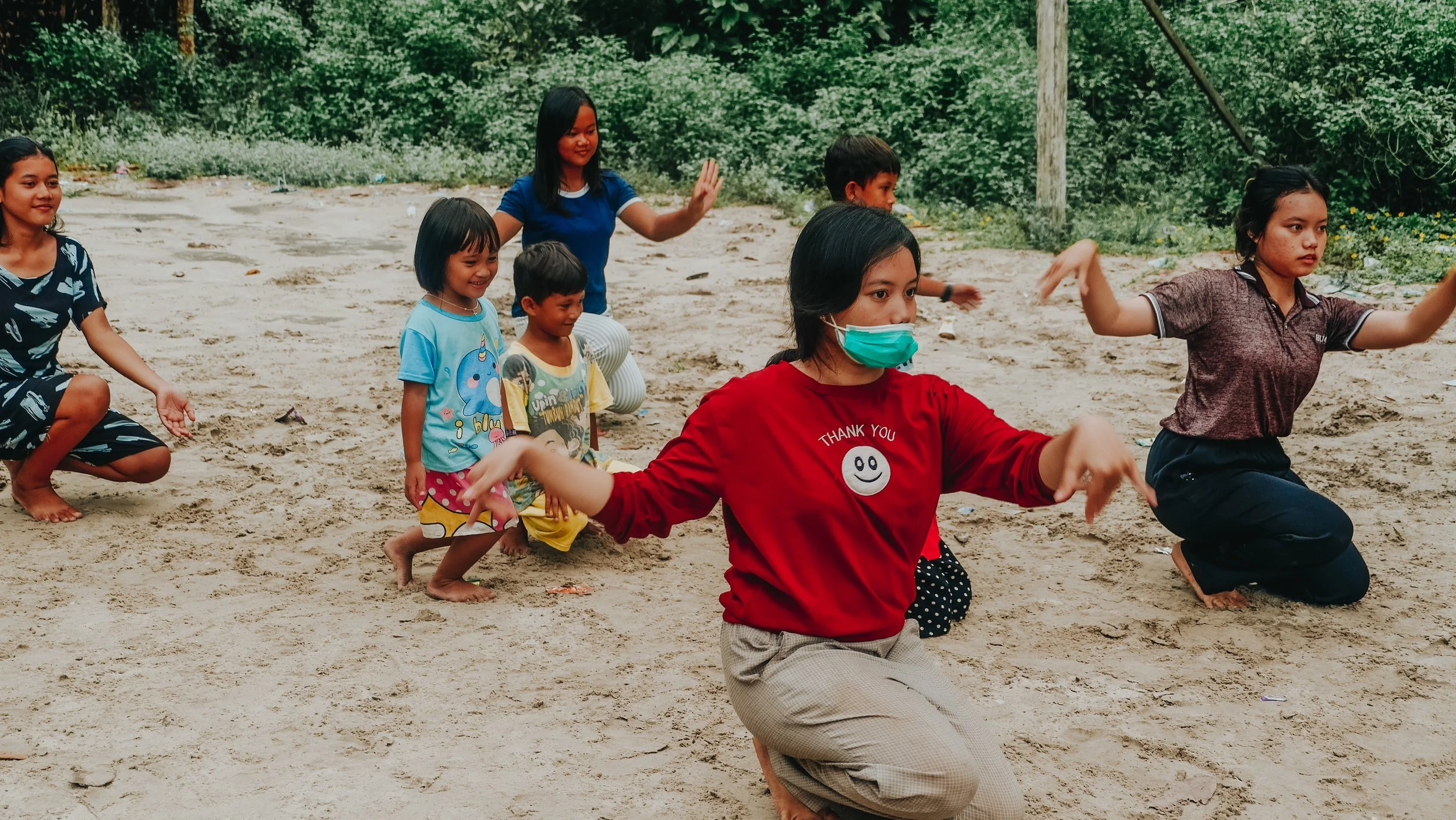 TWINS WHO TEACH TRADITIONAL DANCE 