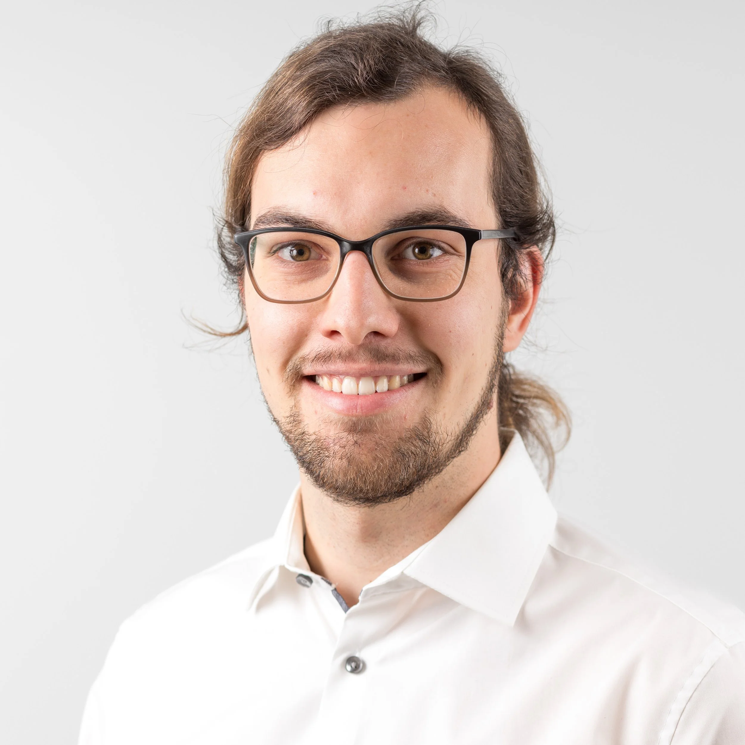   Tobias Freund   M. Sc. Student  Beam-driven Plasma Acc.  