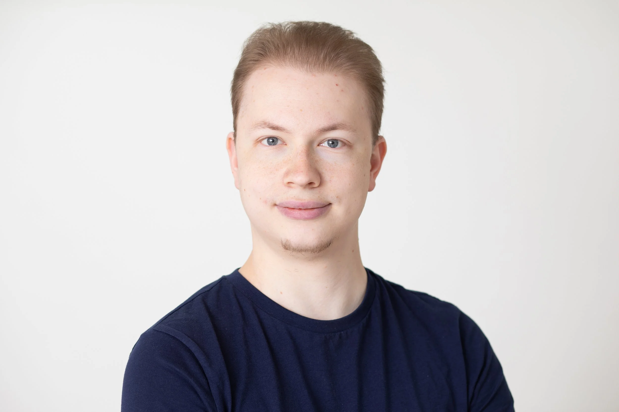   Mathis Mewes   Plasma Hydrodynamics  Theory and Simulations  