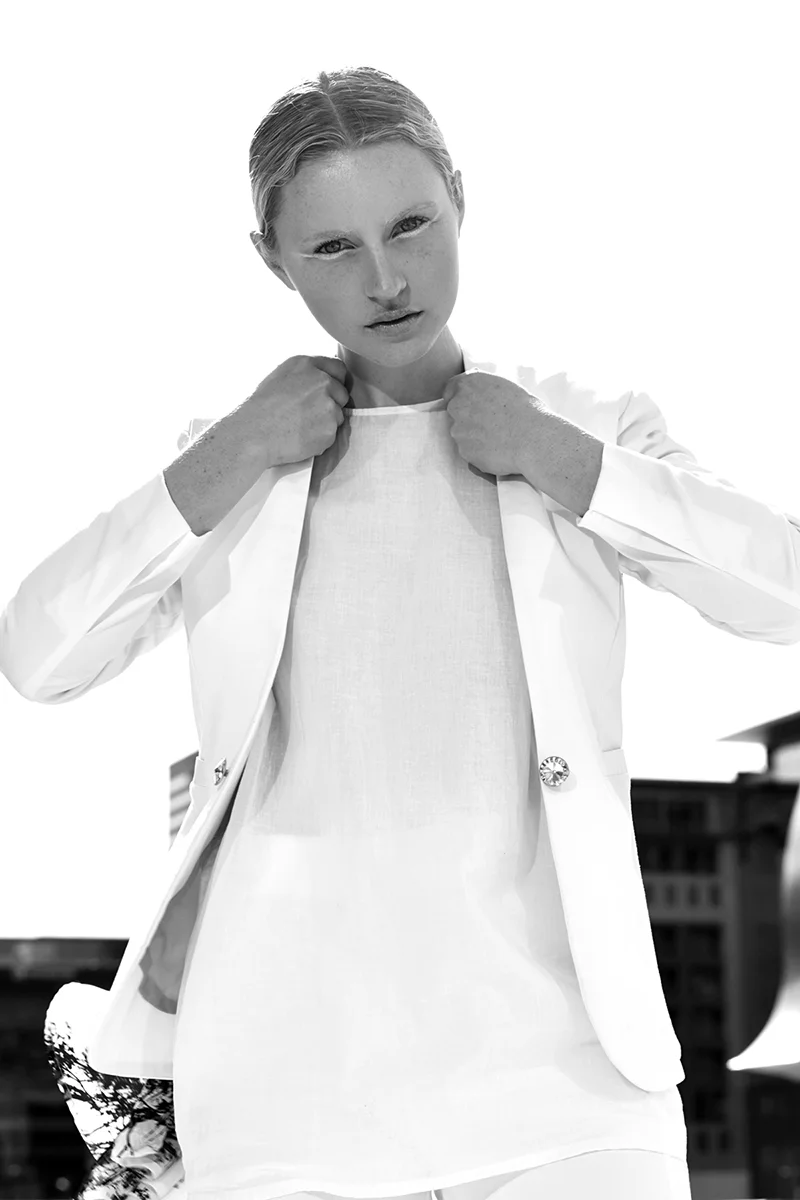 Point-blank featuring Emma Ellis Brown for Georgette Magazine 4