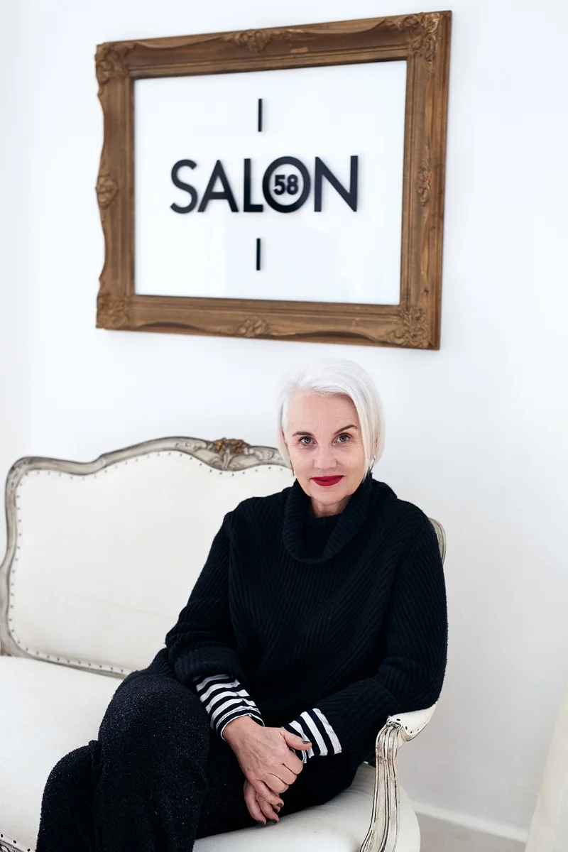 Jackie-Burger-Salon-58-1.jpg