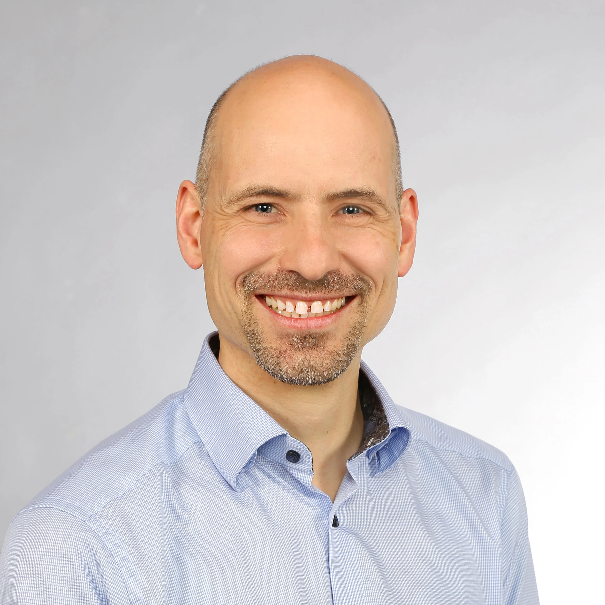 Jürg Bernhard Directeur Technicien TS diplômé NPO-Manager VMI