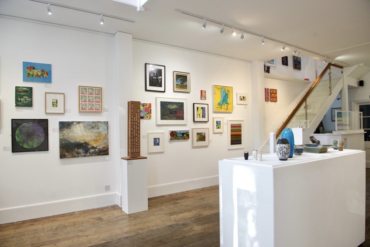 Linden Hall Studio Deal Winter Group Show 2020