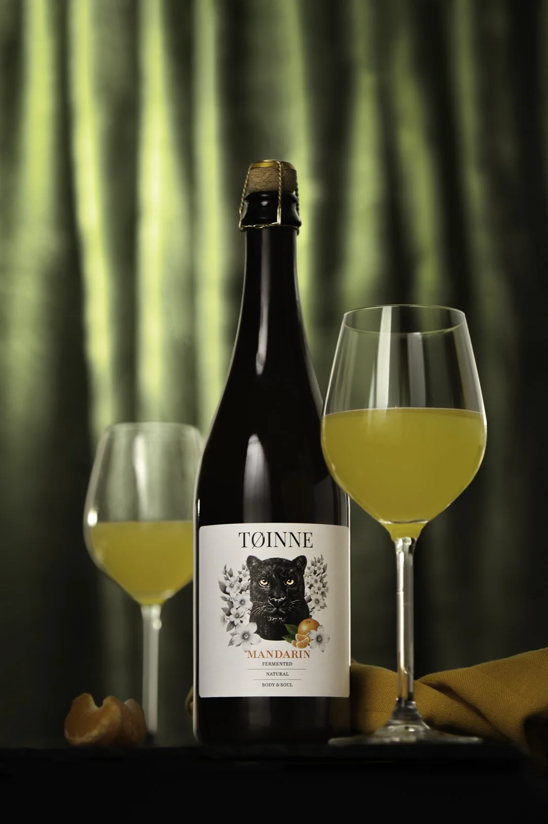 toinne-kombucha-product-photography-Rotterdam20260902_0103.jpg