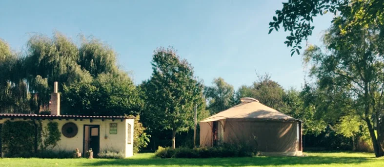 Beautiful space of love in Hoegaarden, blessings to Linda and Frank