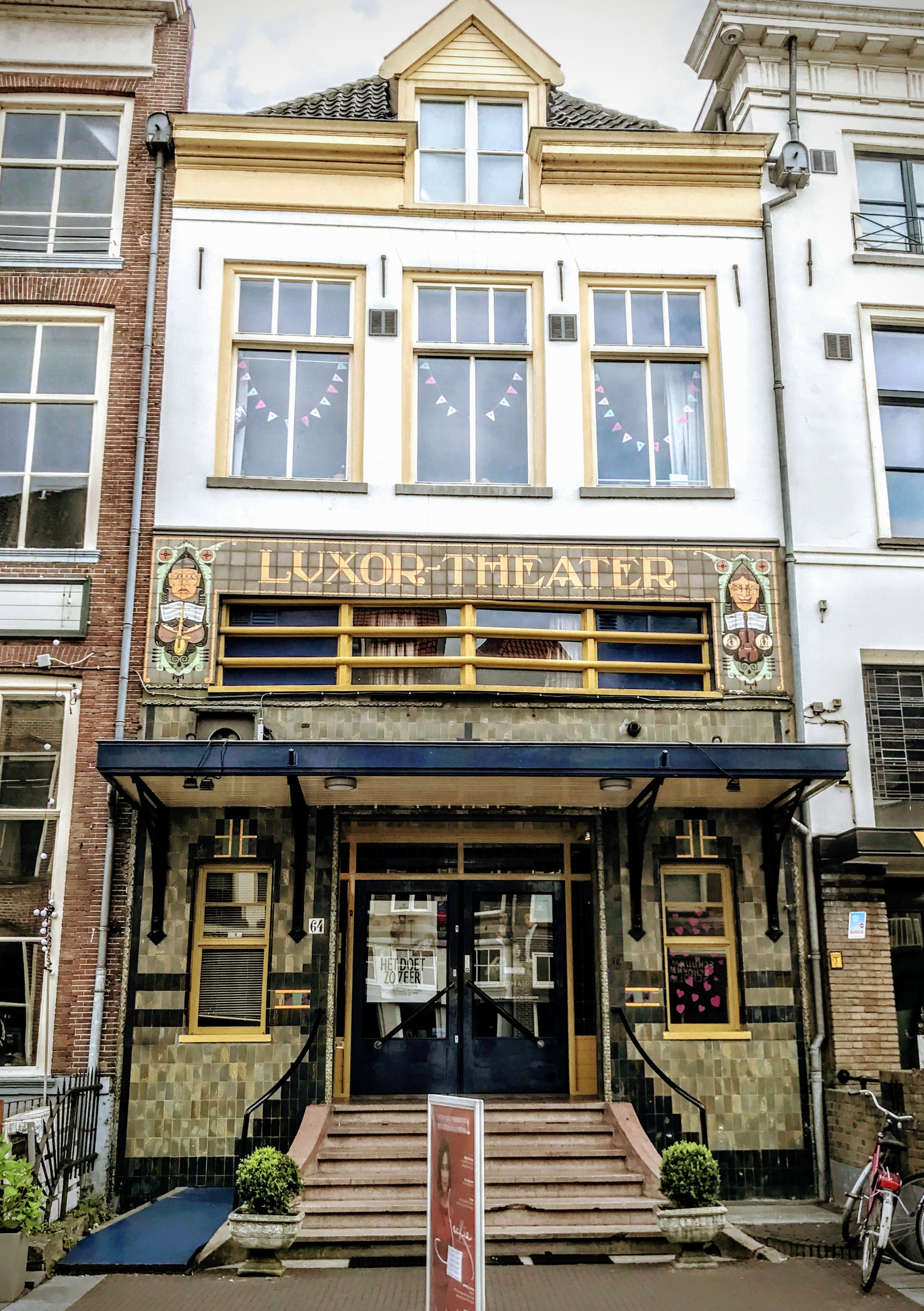 The Luxor Theater was showing a Harry Potter film.
