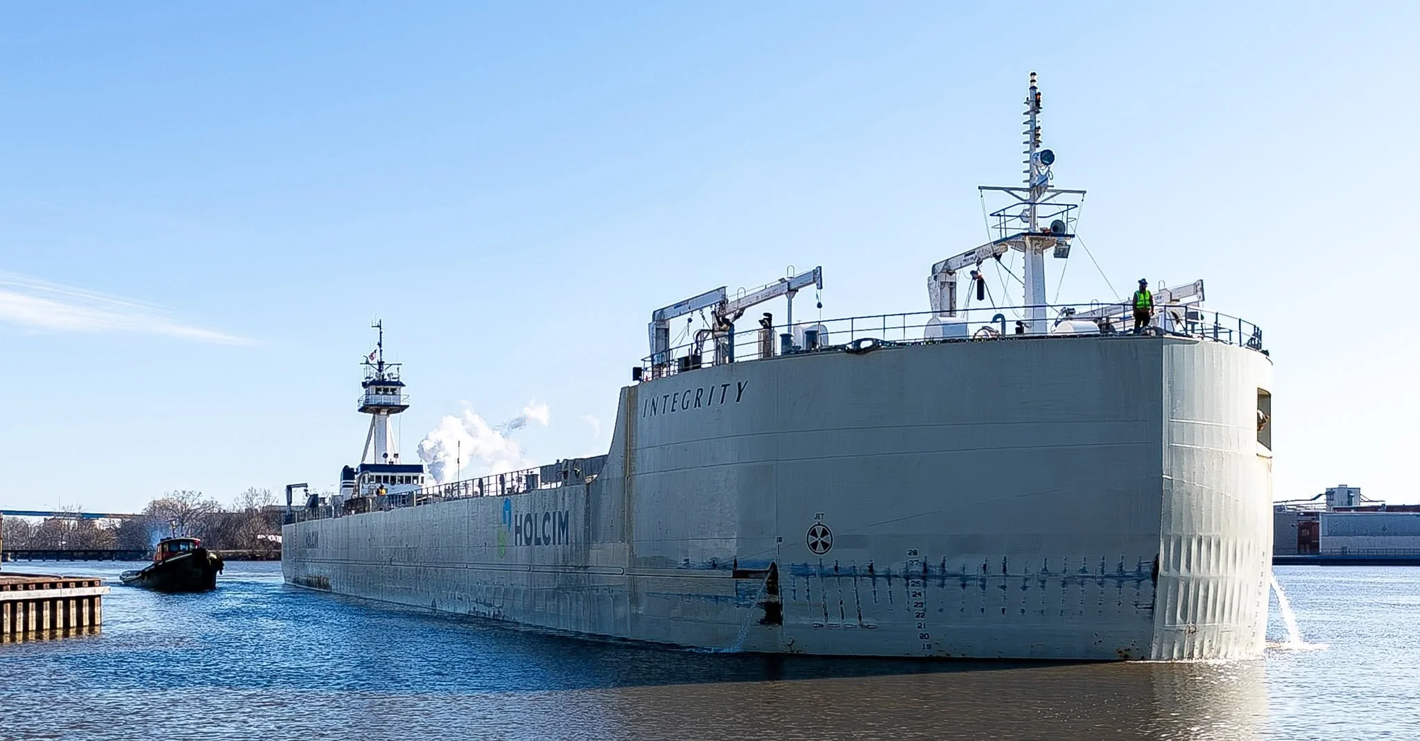 Integrity with Tug GL Ostrander