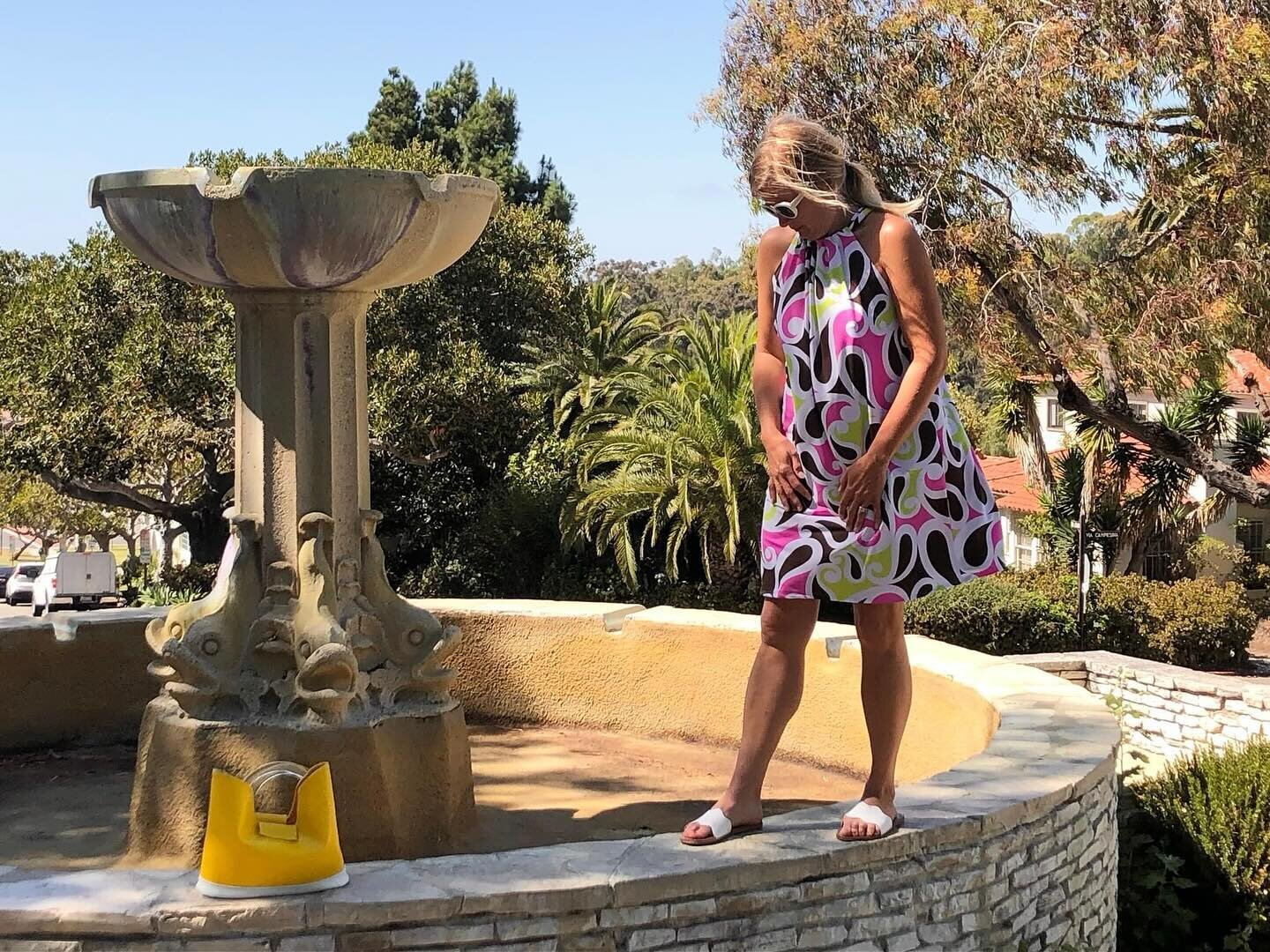 &ldquo;When you don&rsquo;t dress like everyone else, you don&rsquo;t have to think like everyone else&rdquo; &ndash; Iris Apfel

One of the first La Palma dresses I made, photographed here in July 2019&ndash; a vintage pattern I altered and made int