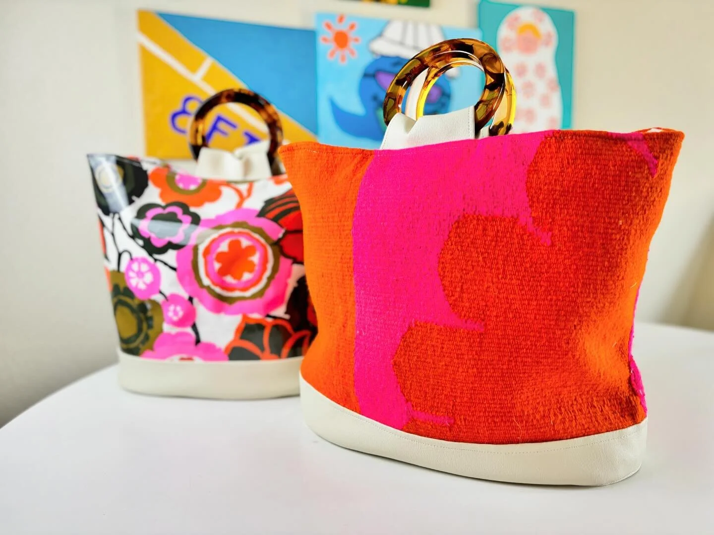 New Chelle Summer handbags. Delicious vintage pink style. One is made with vintage upholstery fabric covered in clear vinyl to protect it and the other is a vintage Mexican blanket I found in a workshop. I&rsquo;ll be bringing these to the @topanga_v