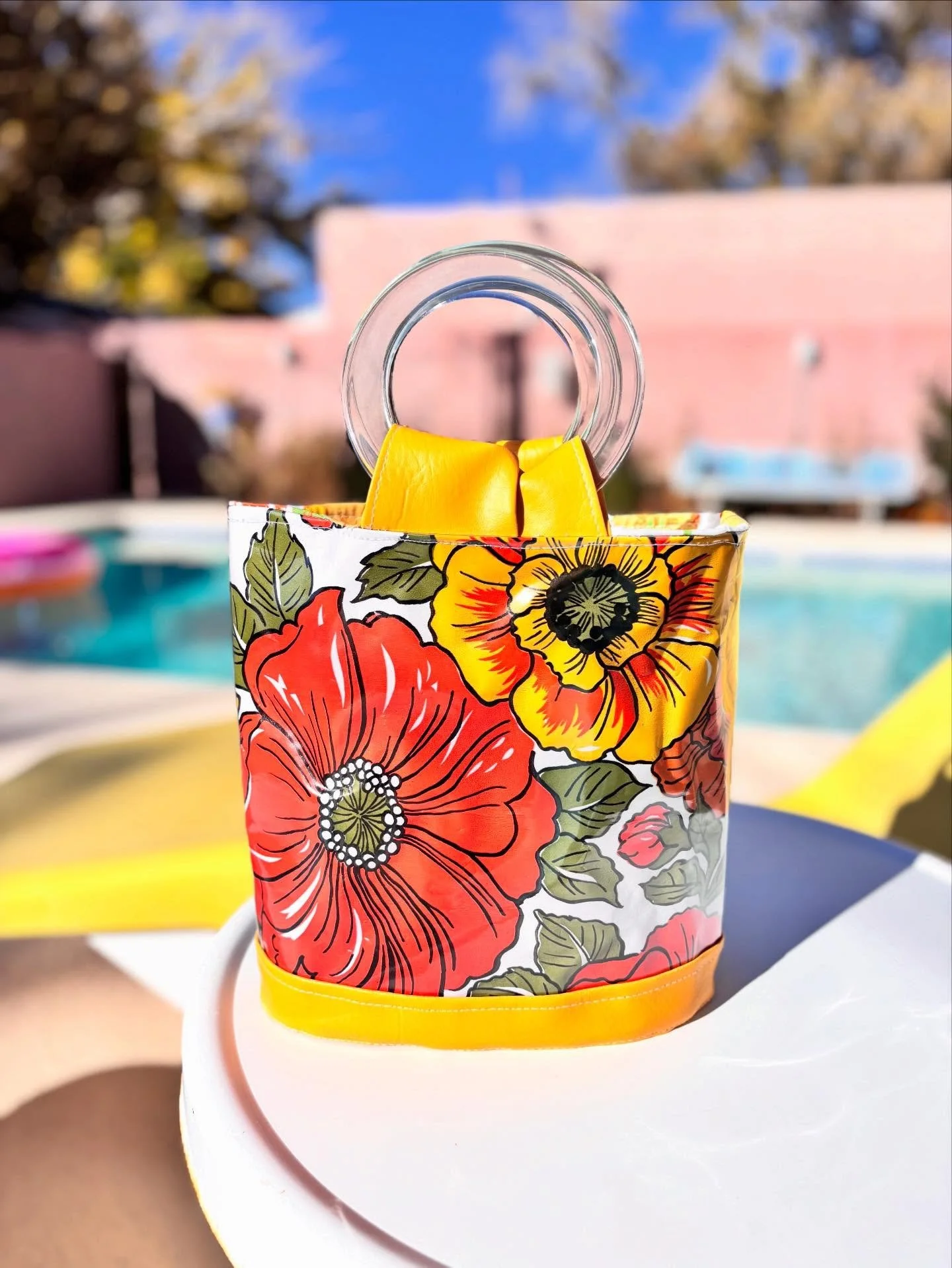 Sometimes you just need a burst of color, this one courtesy of a 1960s picnic bench cover that had never been out of the package. Find it at www.chellesummer.com. #chellesummerstyle

#chellesummer #boutique #boutiquestyle #boutiqueshopping #vintagest