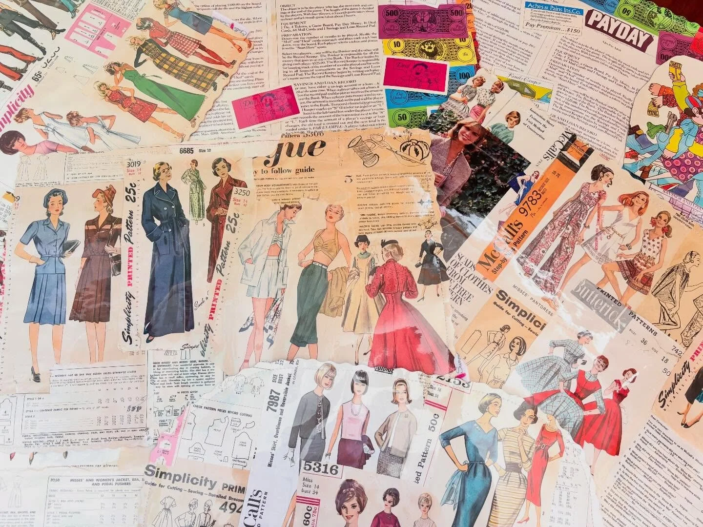 New vintage pattern and game piece placemats ready for @psvintagemarket on February 1. It&rsquo;s going be quite the month with Modernism Week. There will be a bonus market on February 15 and I&rsquo;ll be at the @modernism_yard_sale on February 22. 