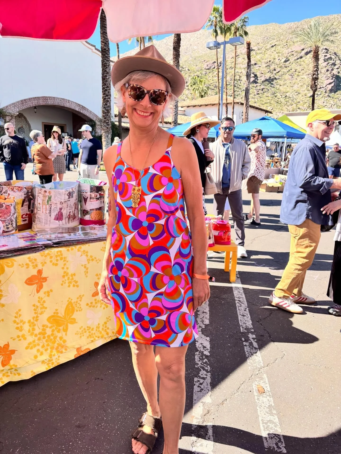 And that&rsquo;s a wrap on the @modernism_yard_sale ! A slip dress I made that fit her so perfectly she wore it the rest of the market (fabric from @fabricmerchants), my new dress (fabric from @koshtex), a few items I picked up from my friends (thank