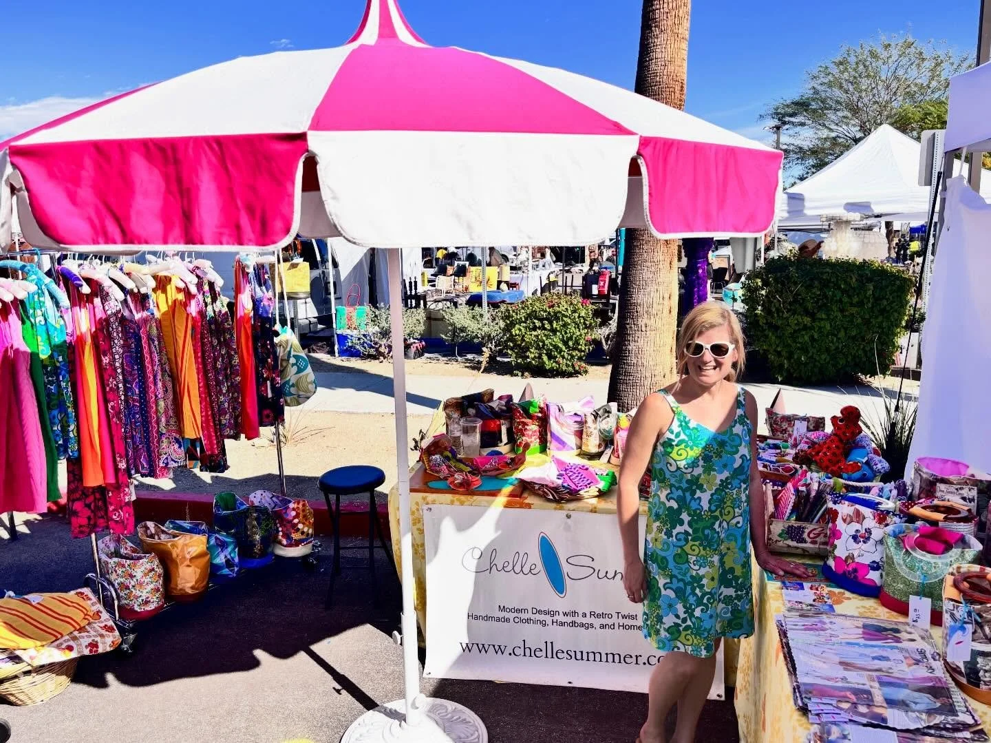 That&rsquo;s definitely a wrap on the fourth market in five weeks. My favorite quotes at today&rsquo;s @psvintagemarket included, &ldquo;That&rsquo;s the kind of dopamine I needed this morning&rdquo; (when seeing all the color at my booth) and, &ldqu