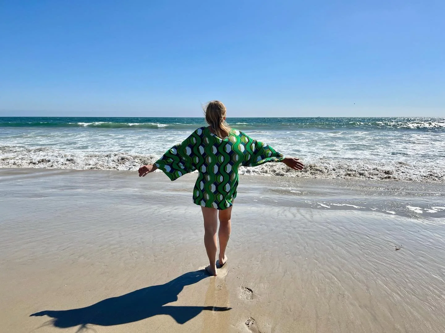 At the blog this week- We all have the opportunity to find peace and joy in the challenging world we live in today. Read more at www.chellesummer.com. 

#inspiration #inspire #chellesummer