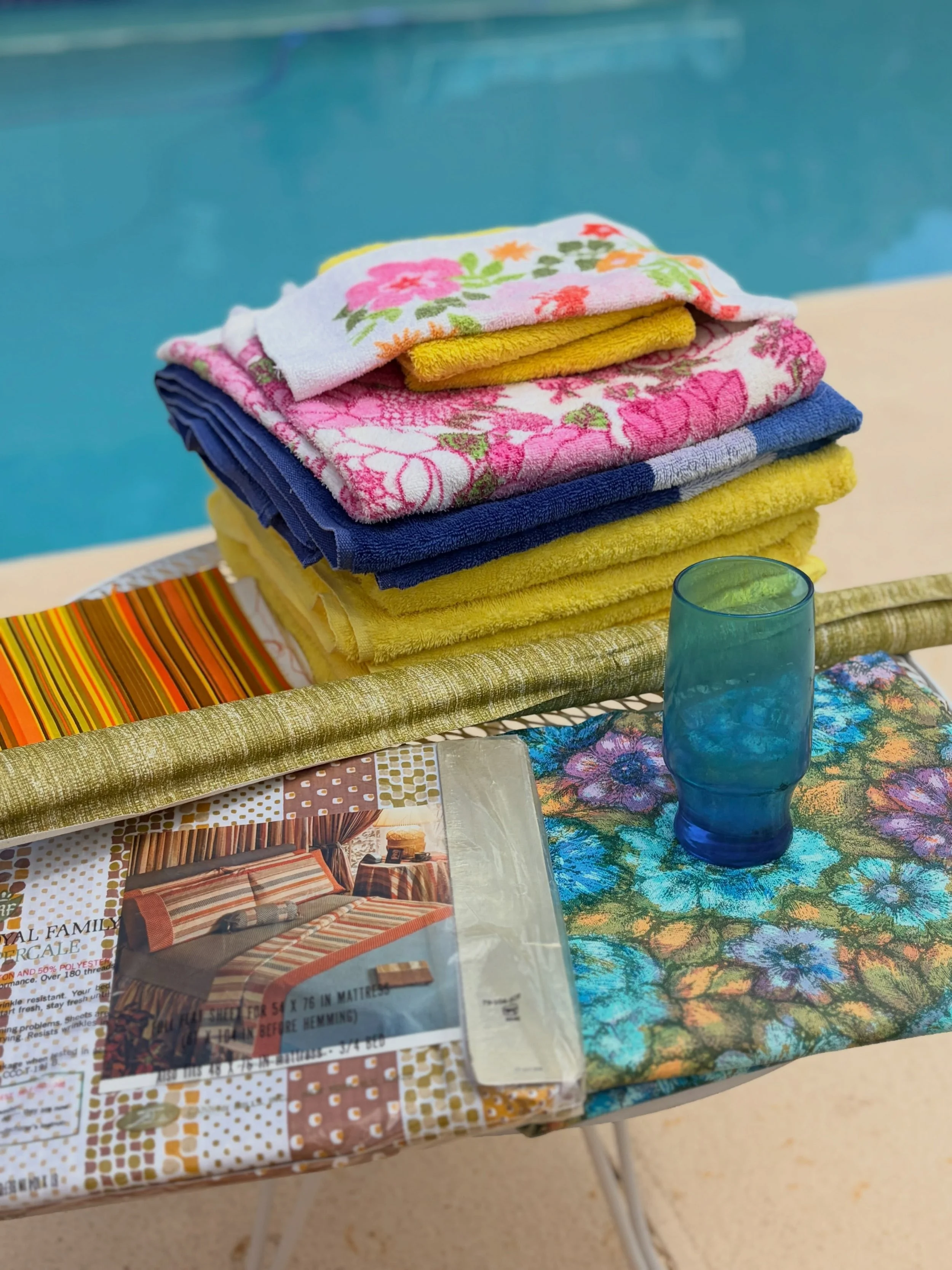 My favorites from today&rsquo;s finds. Most of it came from an estate sale&ndash; yellow Sears towels for the win (I was just commenting in my head yesterday that I need more yellow for the coverups...thank you for listening, Universe!). But my favor