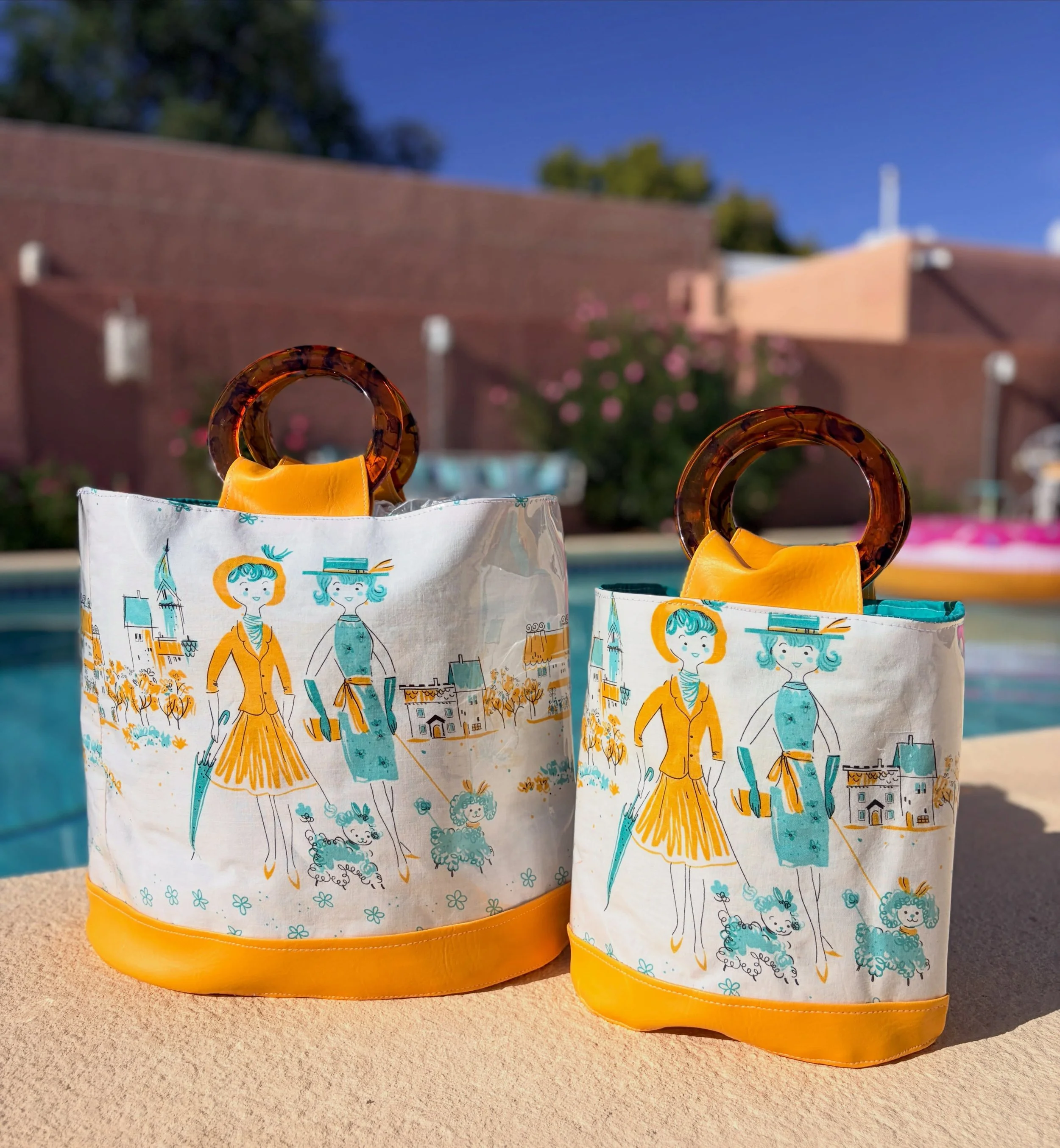 I had just enough of the vintage fabric from a recent estate sale to make these two bags&ndash; meet Ladies Walking Their Poodles. Find them at next weekend at @redo_market in Dana Point and at www.chellesummer.com.

#chellesummer #vintagestyle #myst