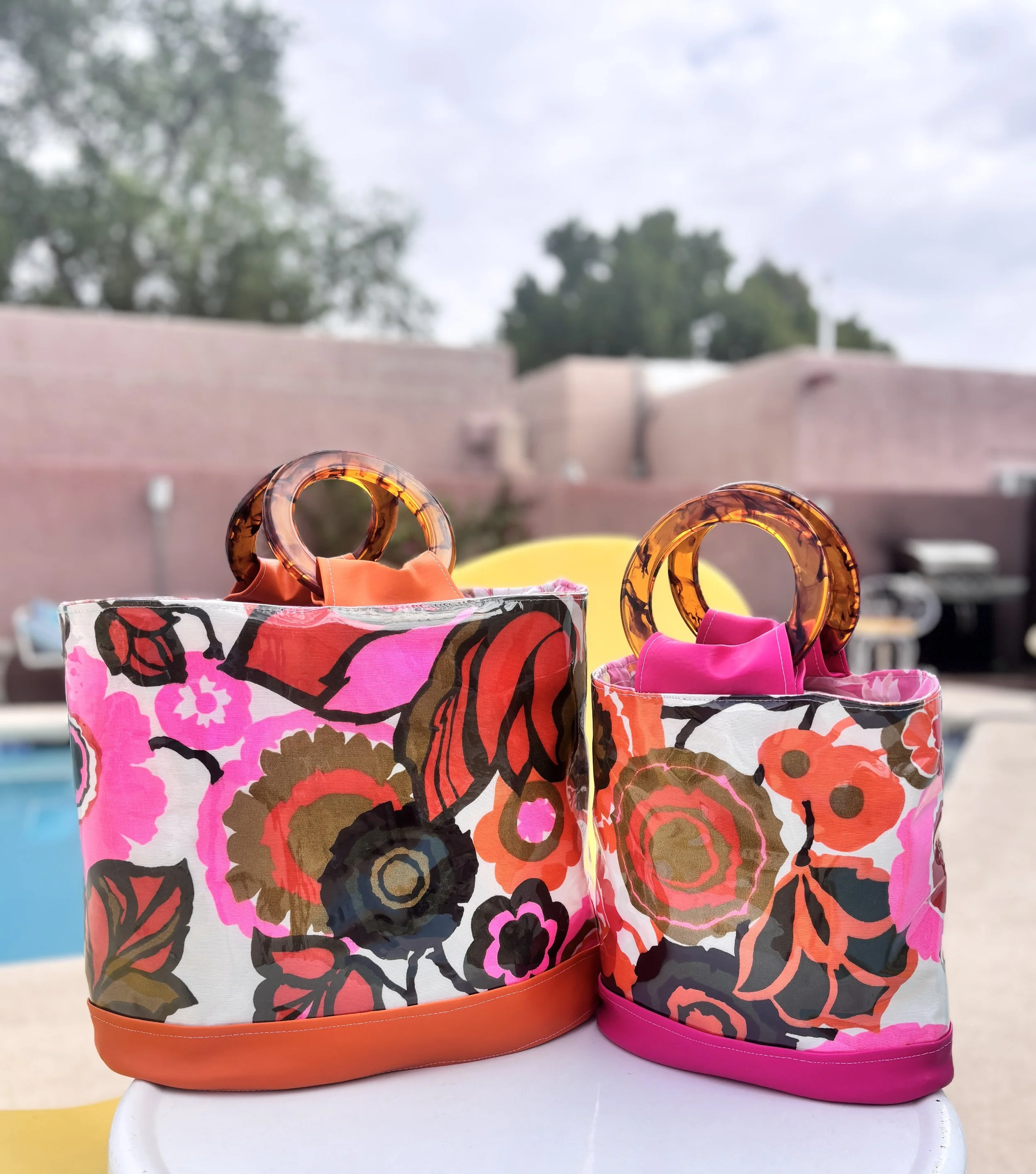 Vicki Lynn's Vintage Pink Flowers Handbags