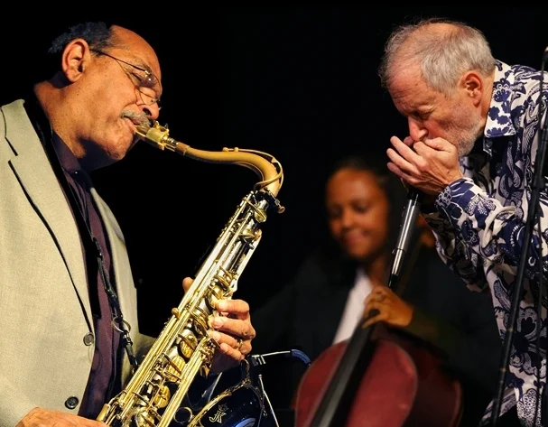 Ernie Watts, Jocelyn, Corky with Chamber Blues