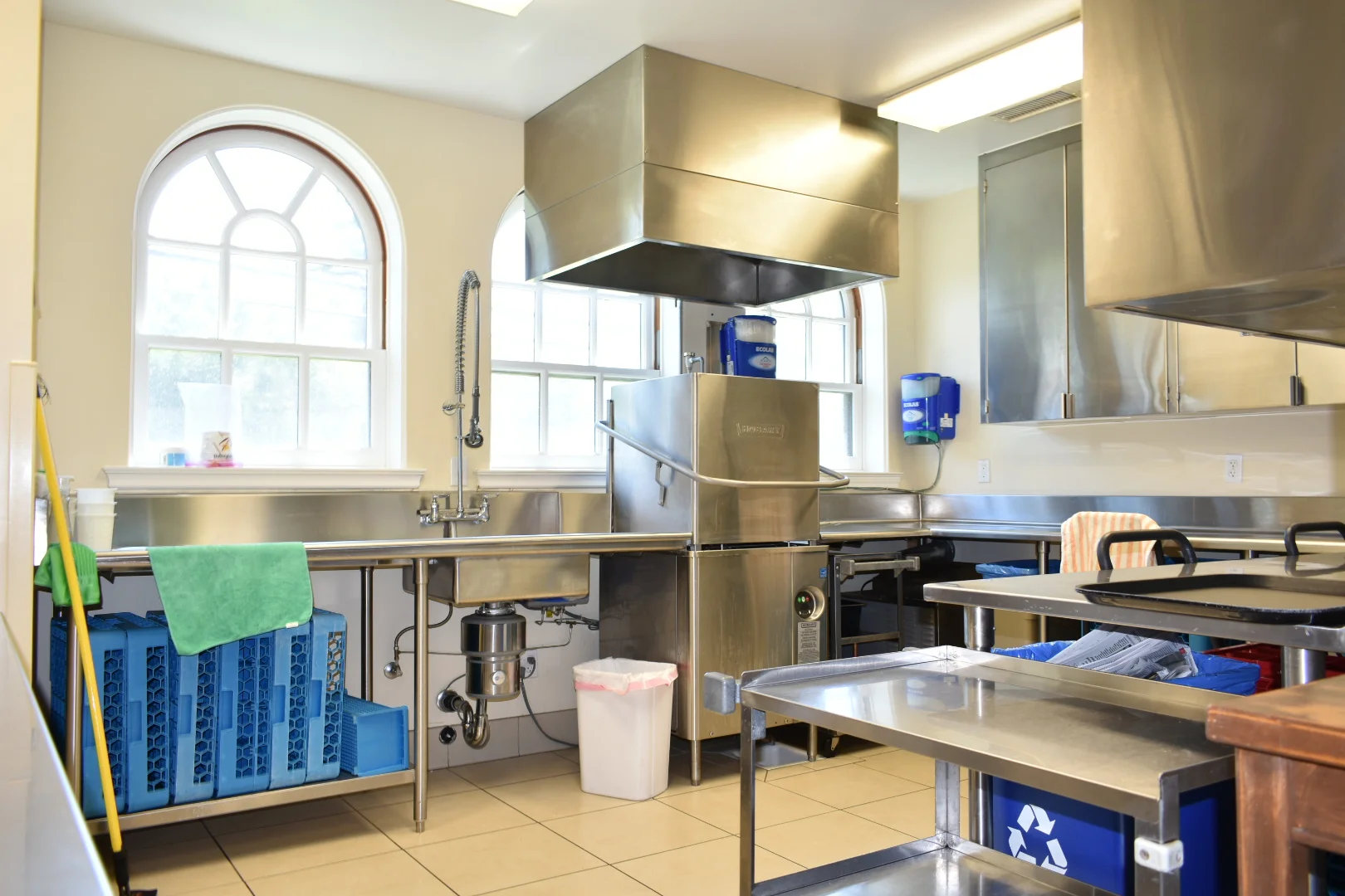 New Commercial Kitchen in Hancock Park