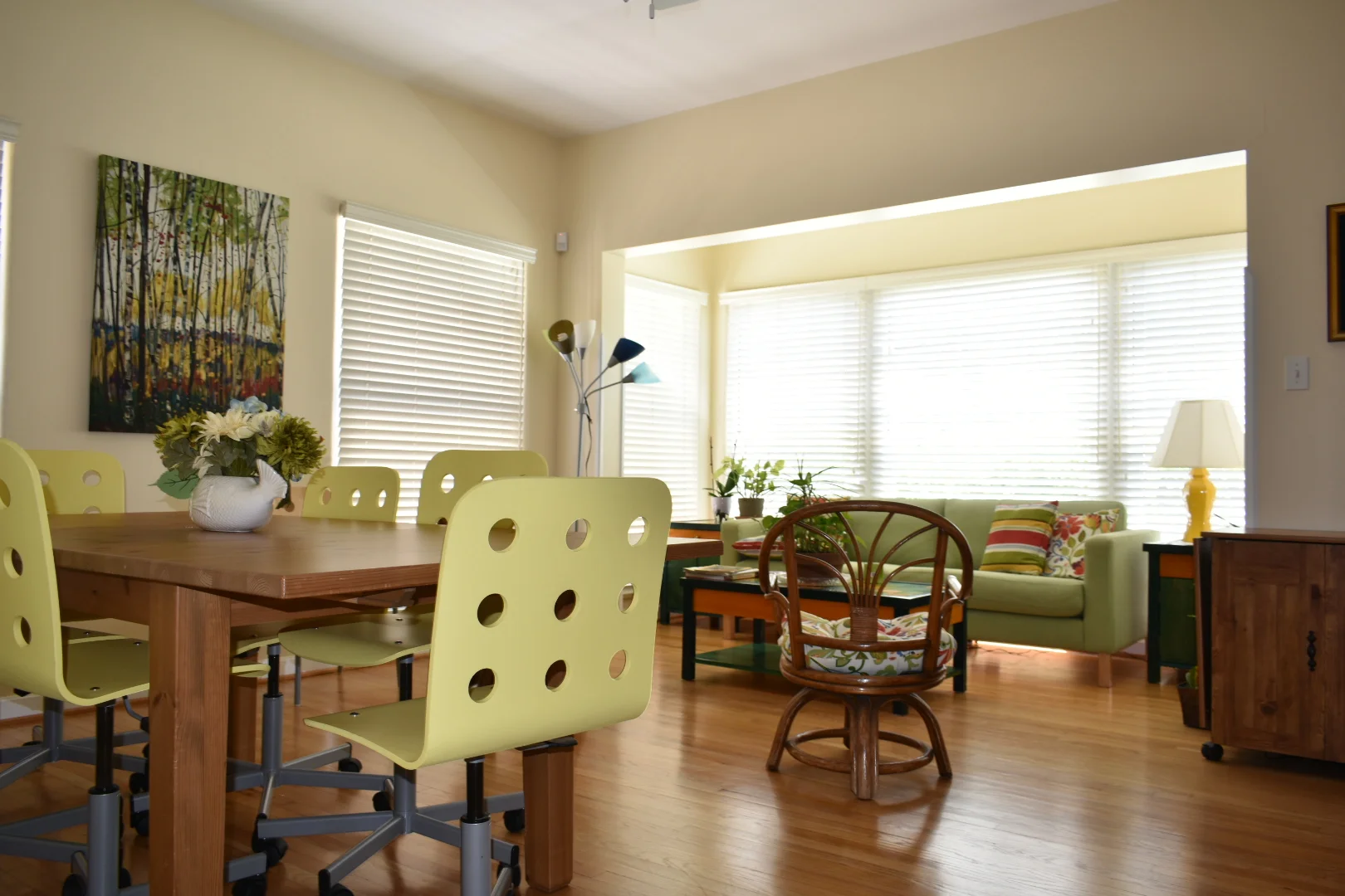 Windsor_Living Area 1.JPG