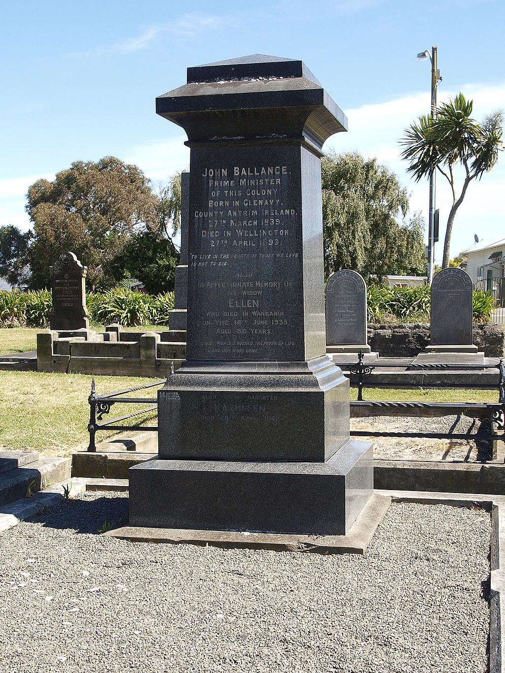 John_Ballance_Gravestone_Whanganui.jpg