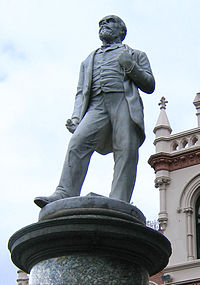 John Ballance Statue.jpg
