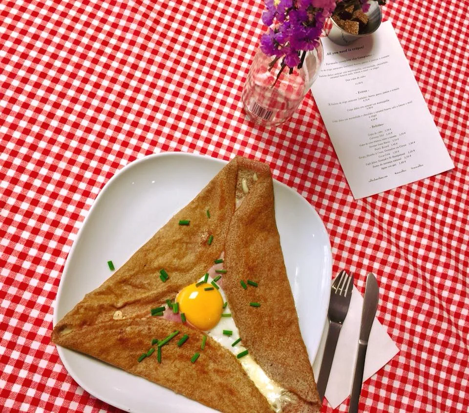 crepes at coco coffice.jpg