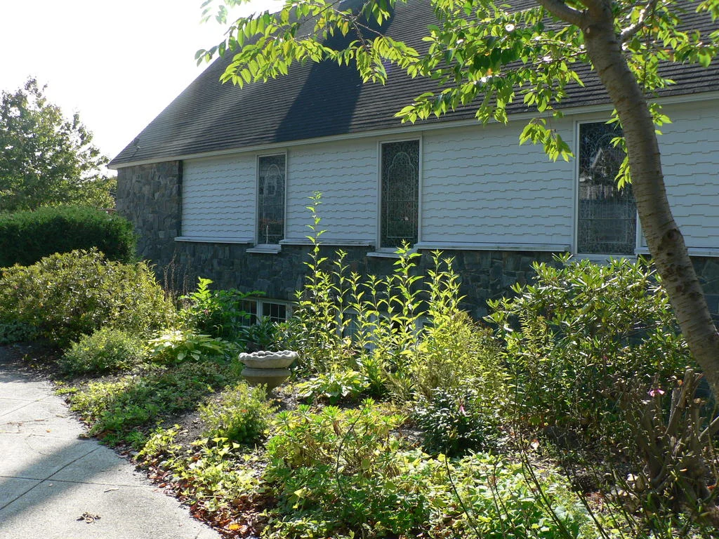 Greening Woodfords Corner begins...