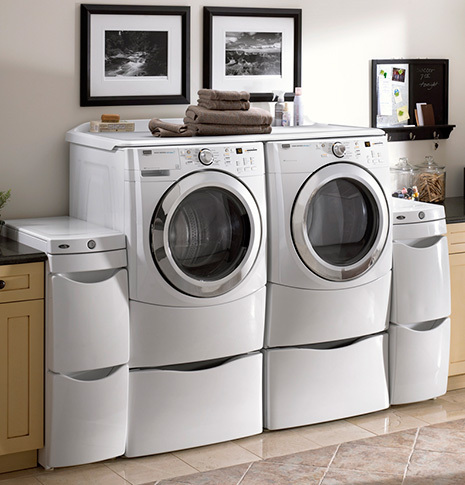 maShould_You_Get_A_Smart_Washer_And_Drye/performance-series-washer-dryer-maytag-900.jpg