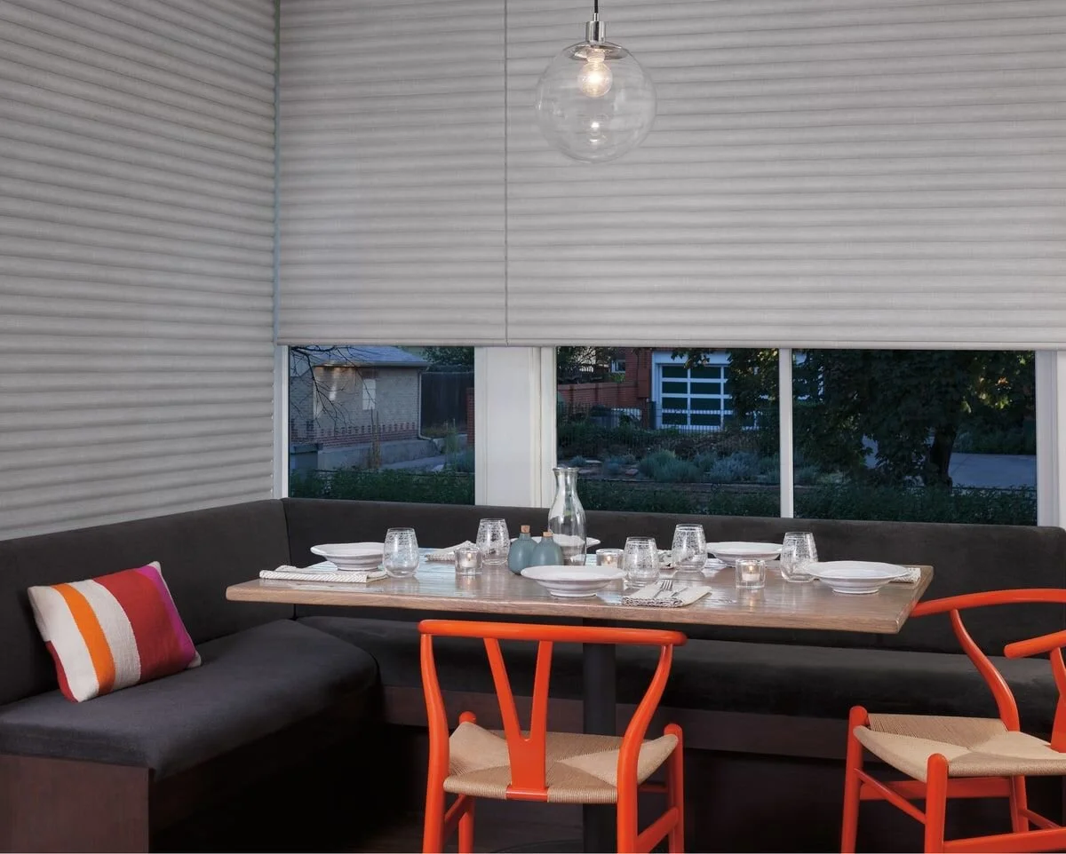 Motorize the breakfast nook