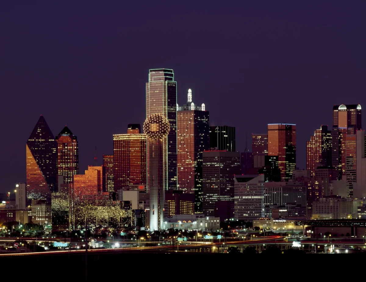architecture-buildings-city-45182.jpg