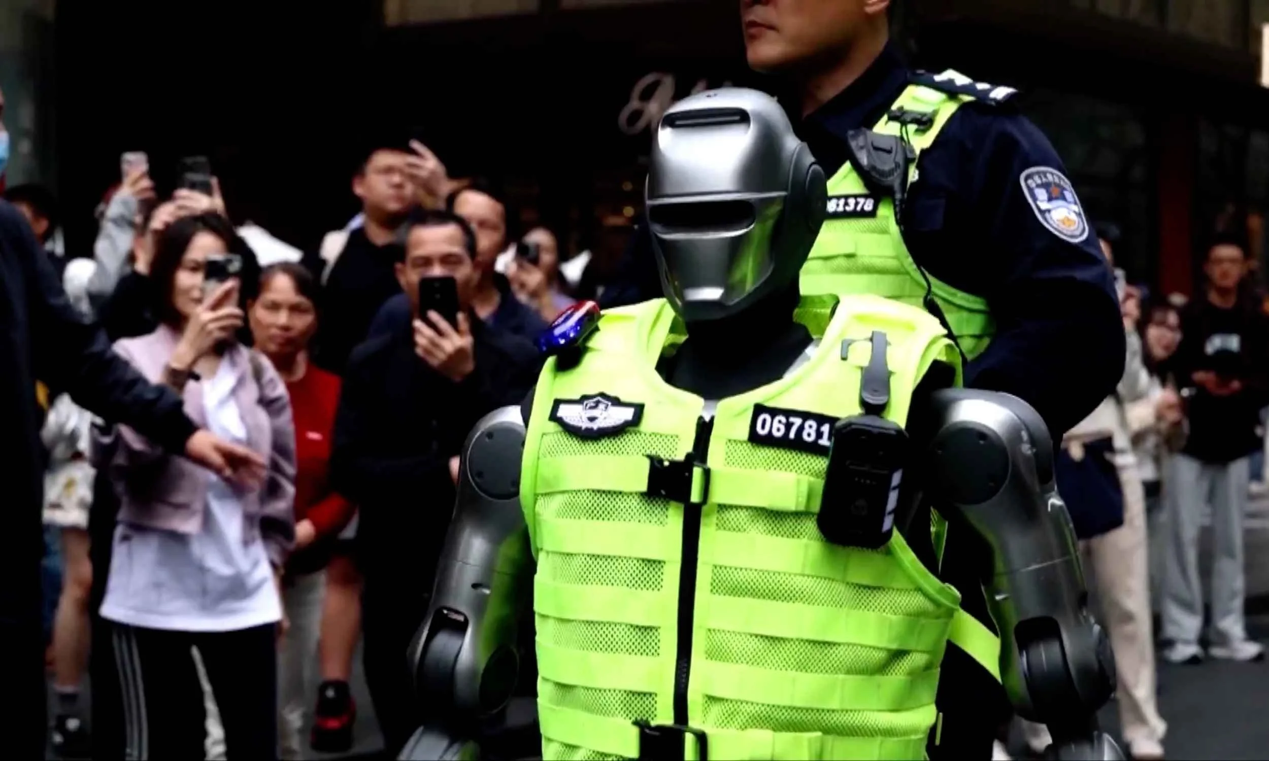 China View: Shenzhen Is Putting AI on the Streets