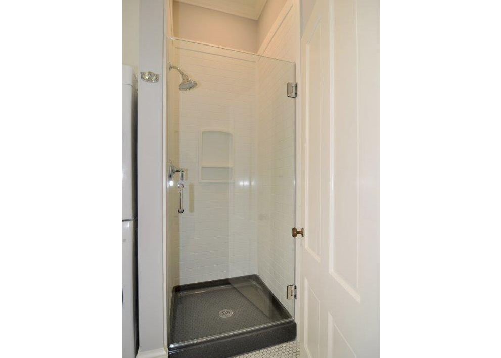 16_Unit 1_ba1 shower copy.jpg