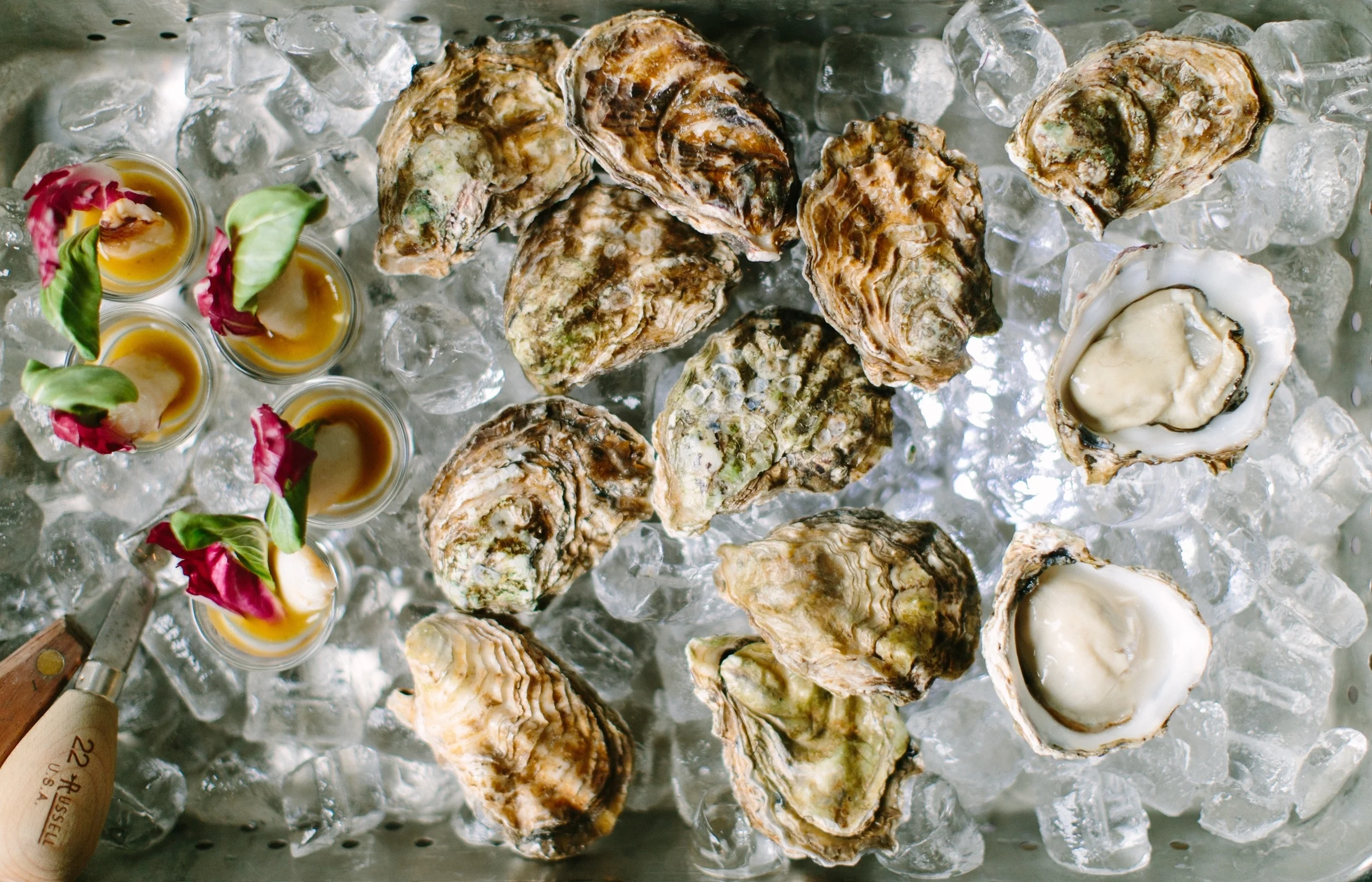 Tournant x MÅURICE New Year's Eve Day Seafood Fête