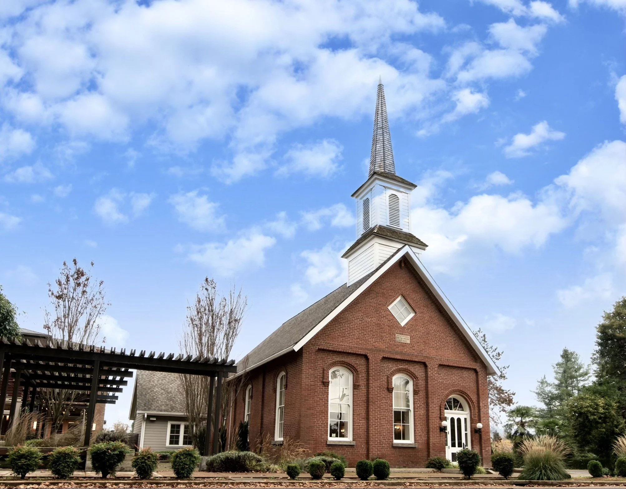 Tournant Takeover | Brick Hall