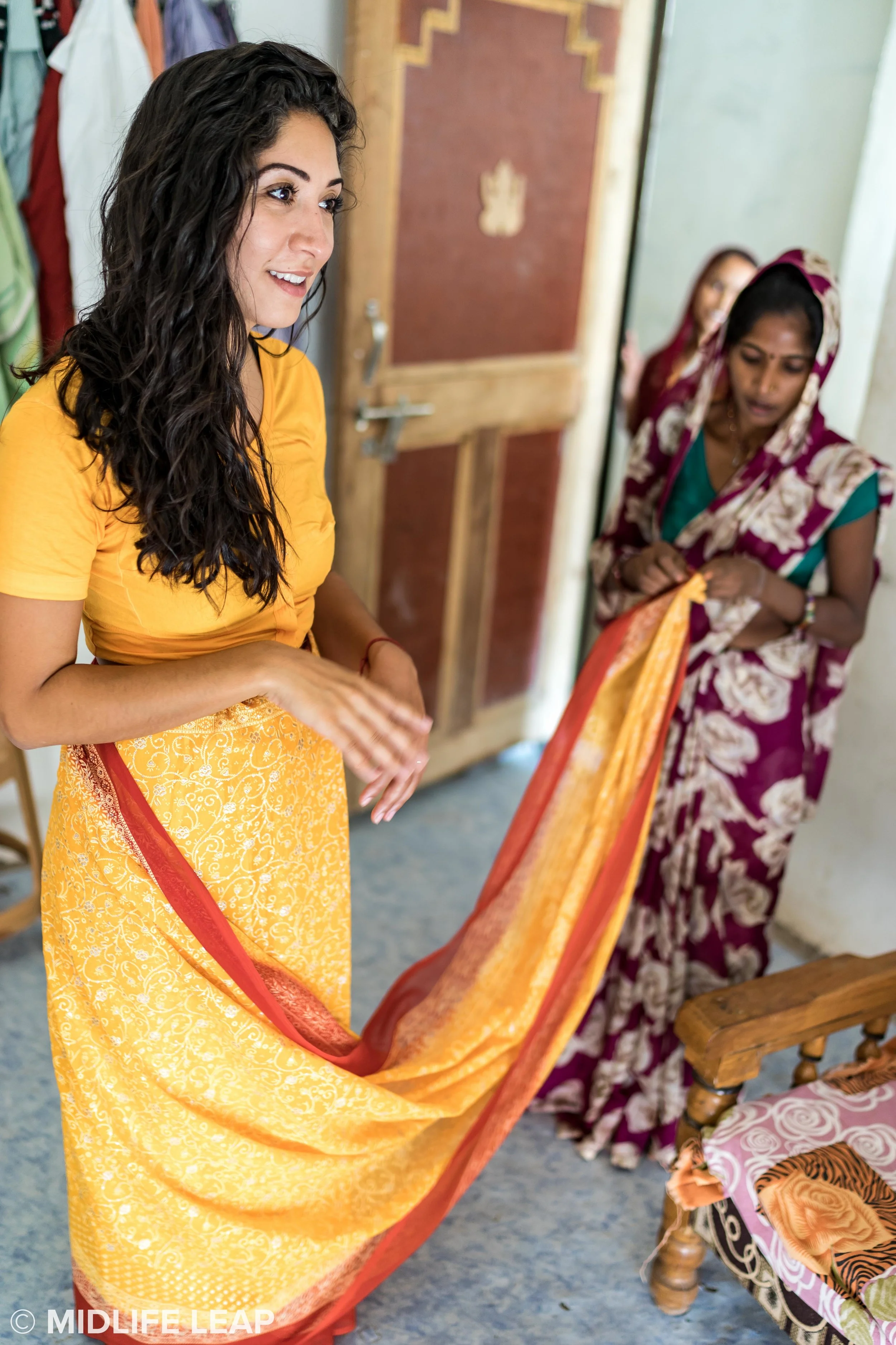 how-to-wear-a-saree.jpg